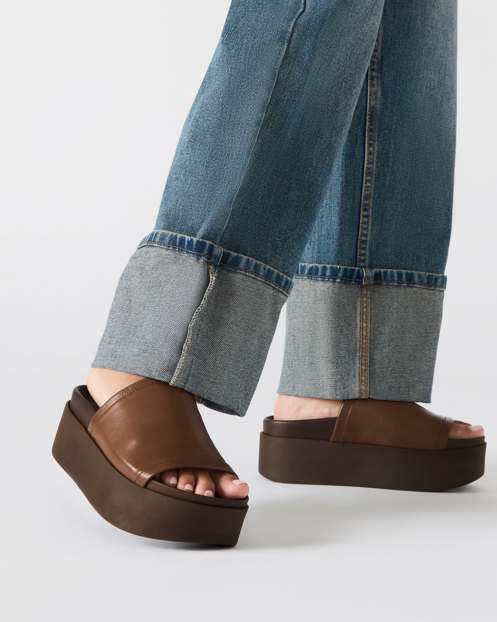 ARWEN MULTI RAFFIA