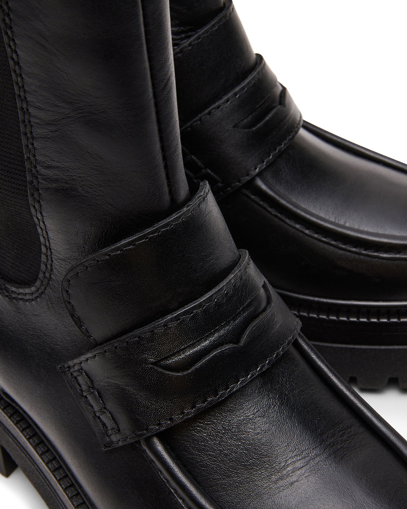 CONWAY BLACK LEATHER